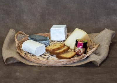 CREAPAK_PLATEAU_FROMAGE_OSIER_ROND